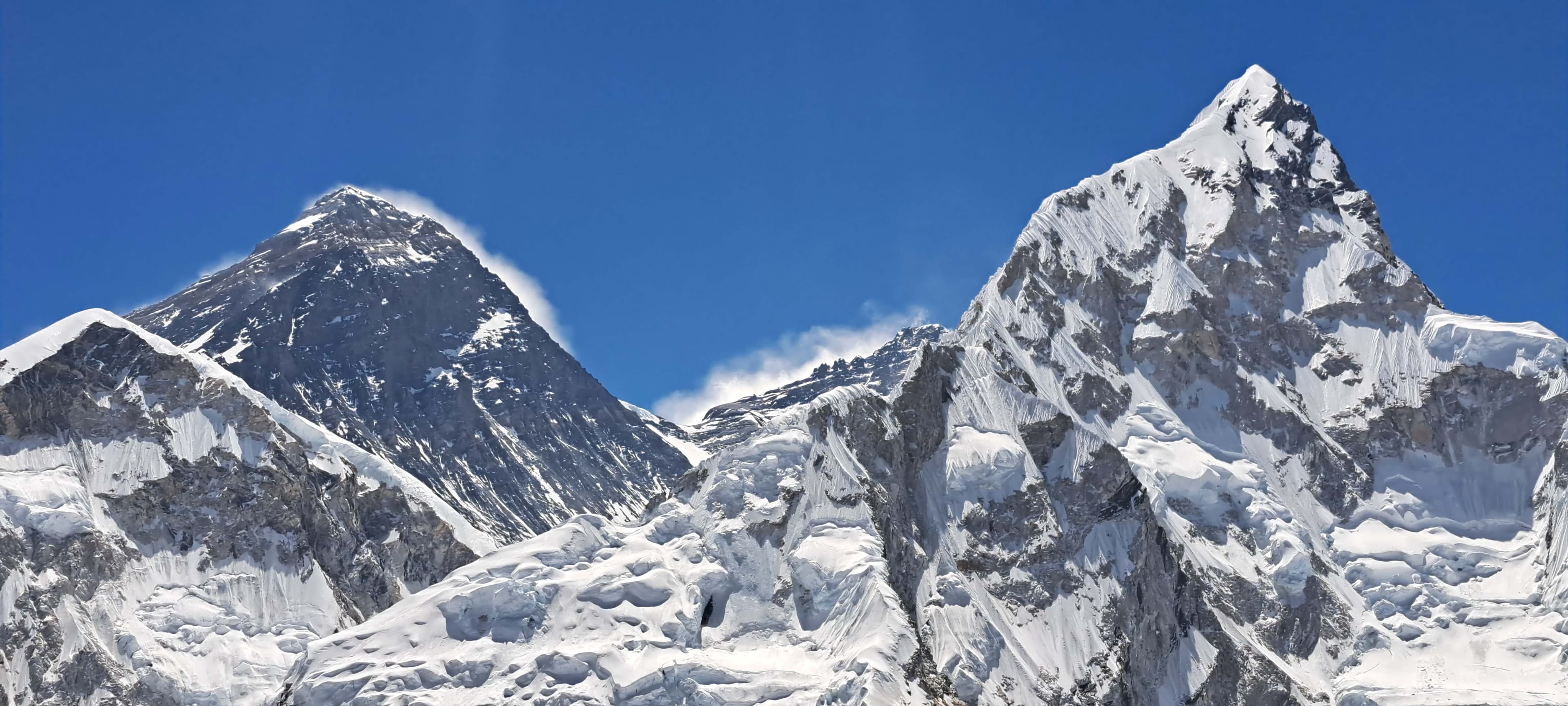 Everest Region Trekking with Trek 8586, on the path to Everest Base Camp