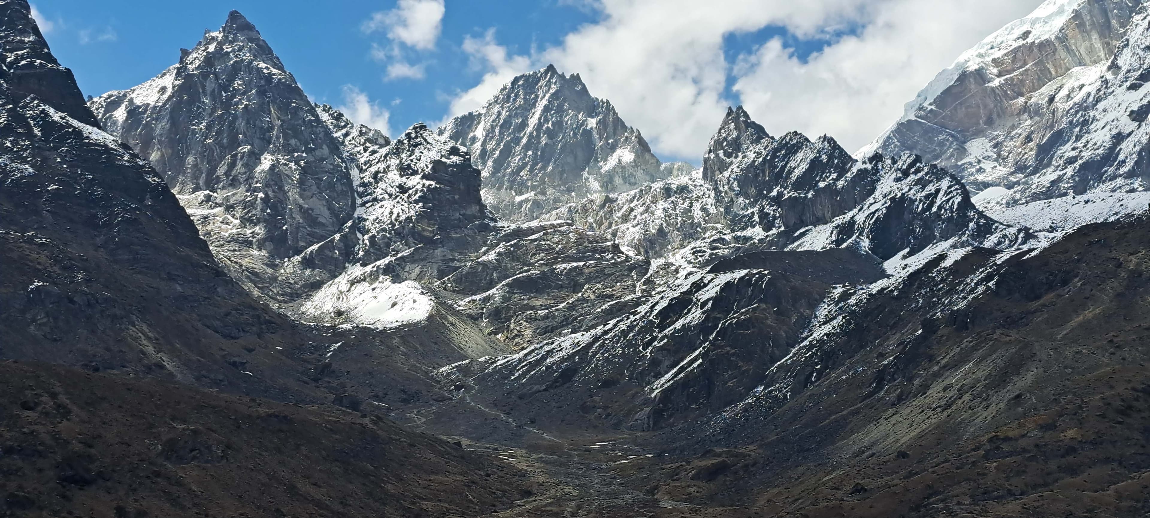 Trek 8586 exploring Everest Region, trekking towards the iconic Everest Base Camp