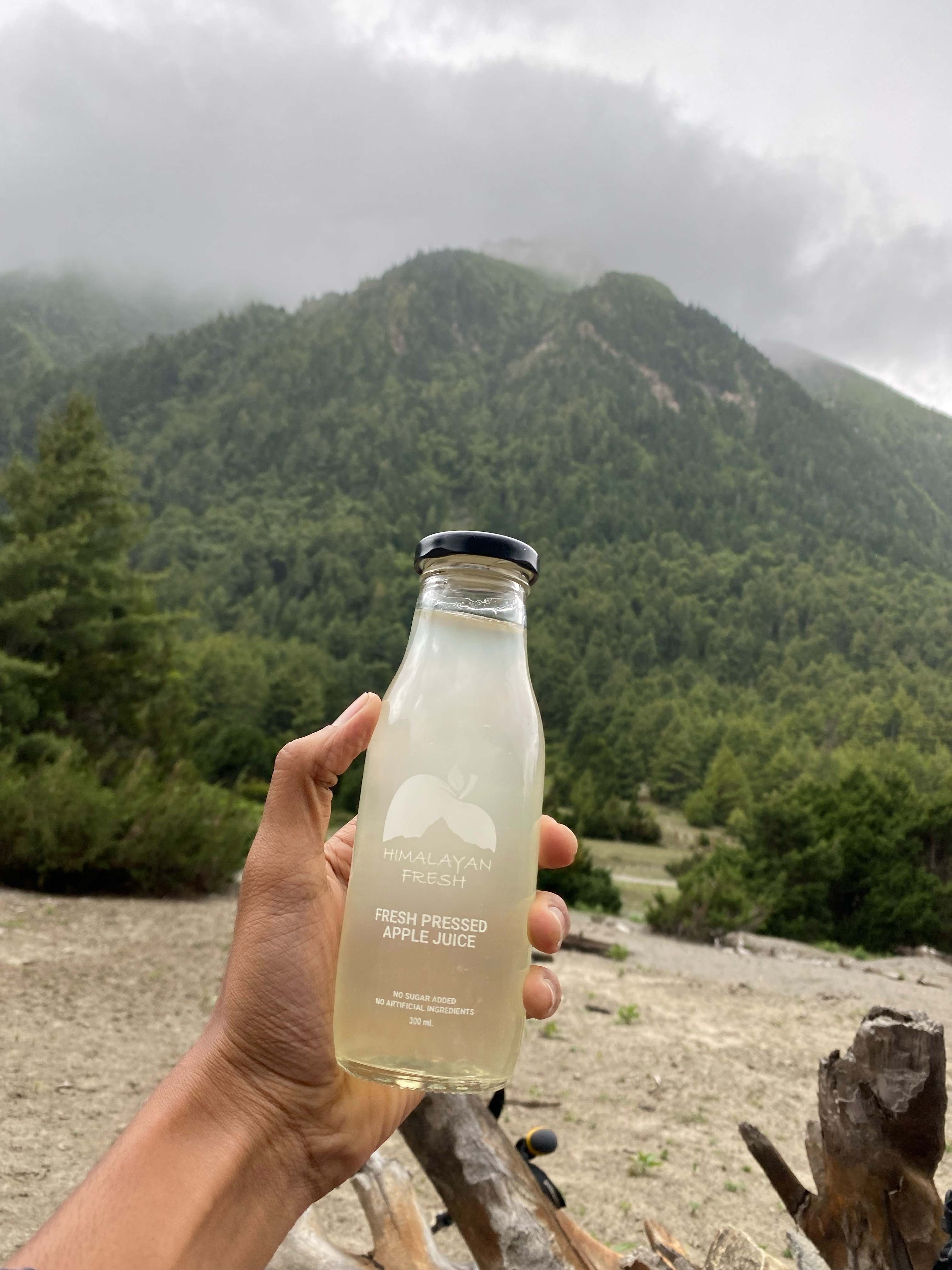 Fresh Apple Juice Found on Thorangla Pass adventure during Annapurna Trek, part of the Tilicho Trek by Trek 8586